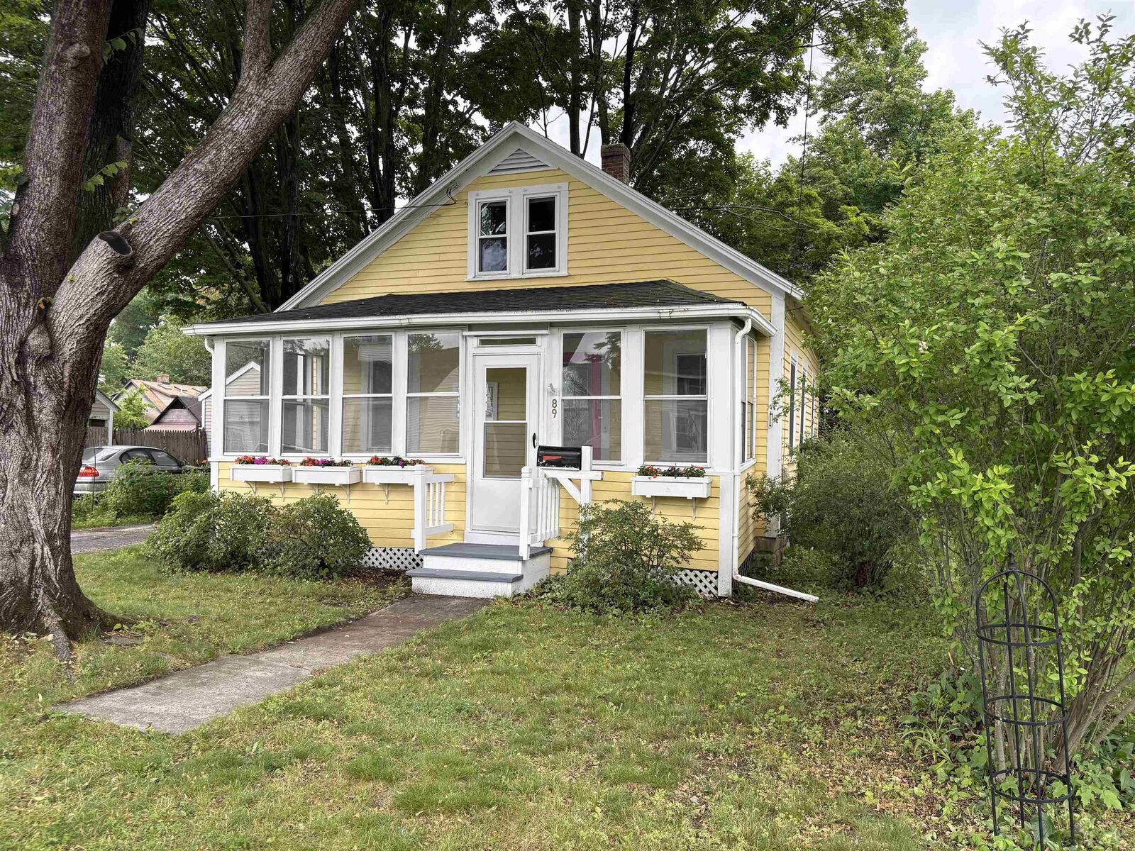 Property Photo:  89 Arlington Avenue  NH 03431 