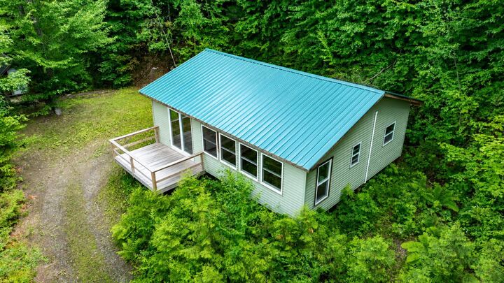 Property Photo:  258 Loon Lake Road  VT 05681 