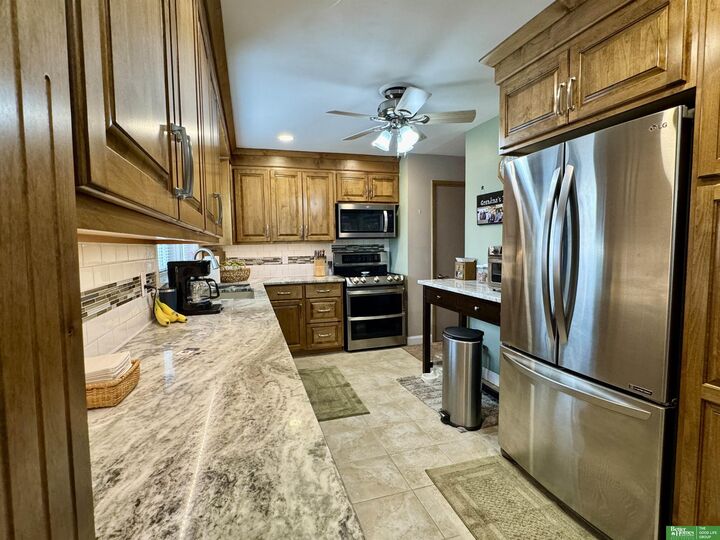 Property Photo:  16 Fairview Drive  NE 68467-3942 