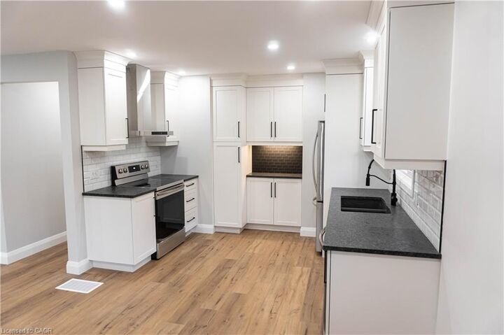 Property Photo: 58 Perth Road A ON N2M 3G5