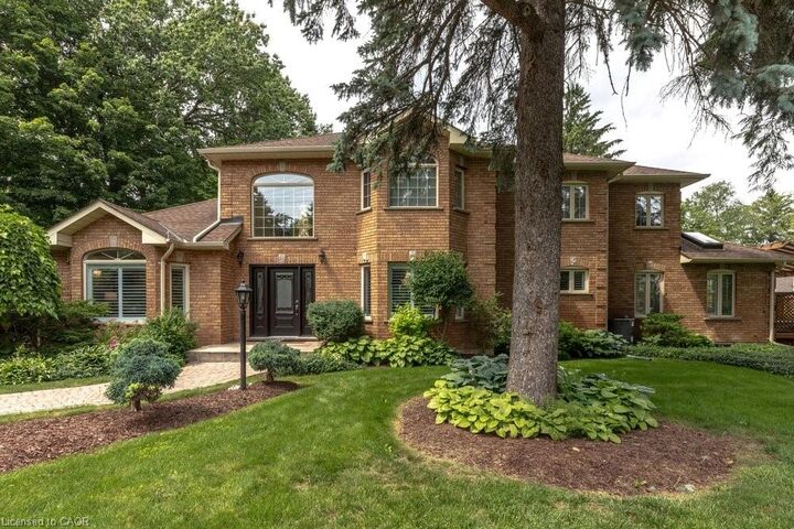 Property Photo: 3 Lovers Lane ON L9G 1G4