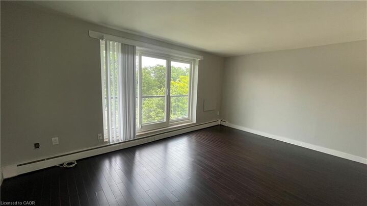 Property Photo:  326 Hunter Street E 501  ON L8N 1N6 