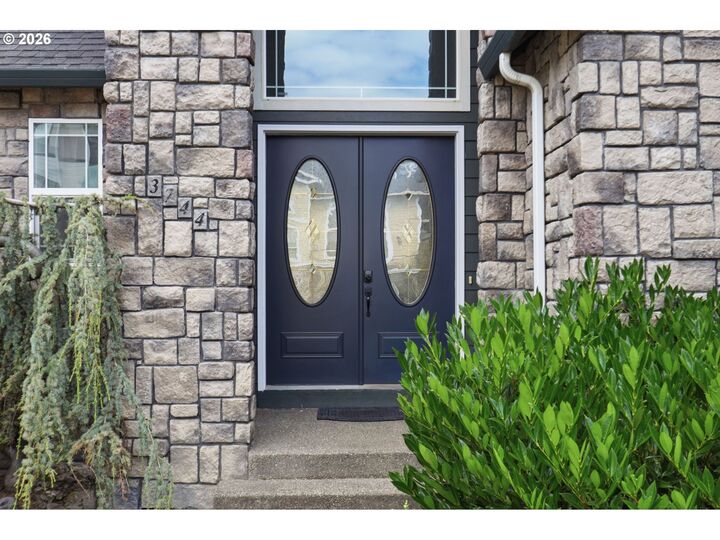 Property Photo:  3744 NW 19th Cir  WA 98607 
