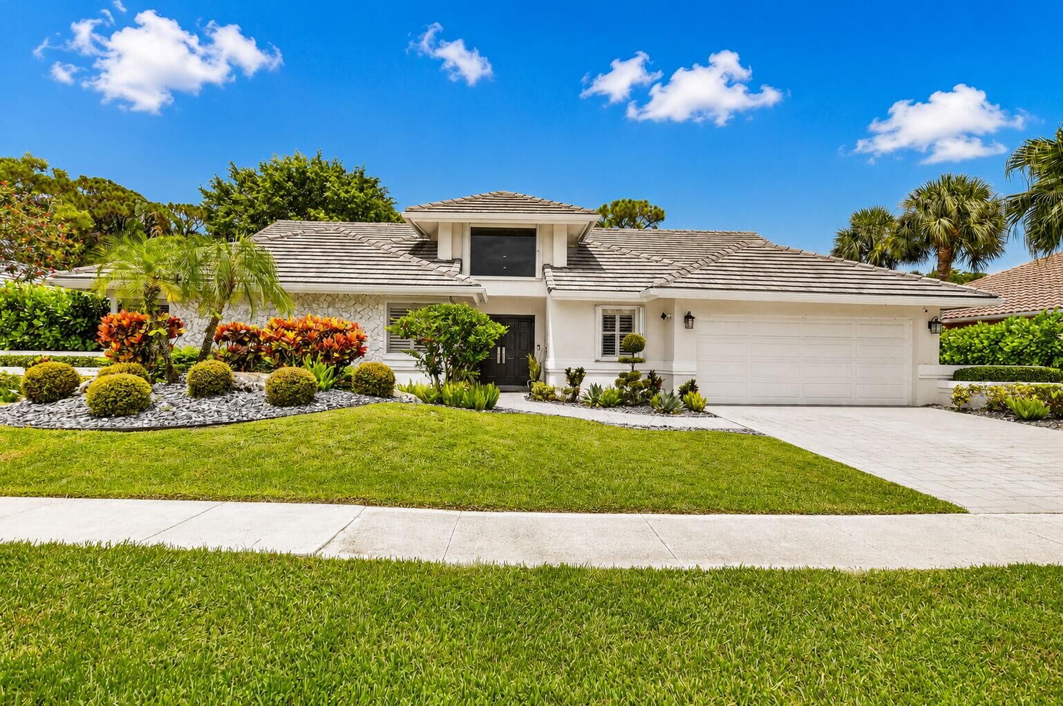 Property Photo:  4480 NW 28th Avenue  FL 33434 