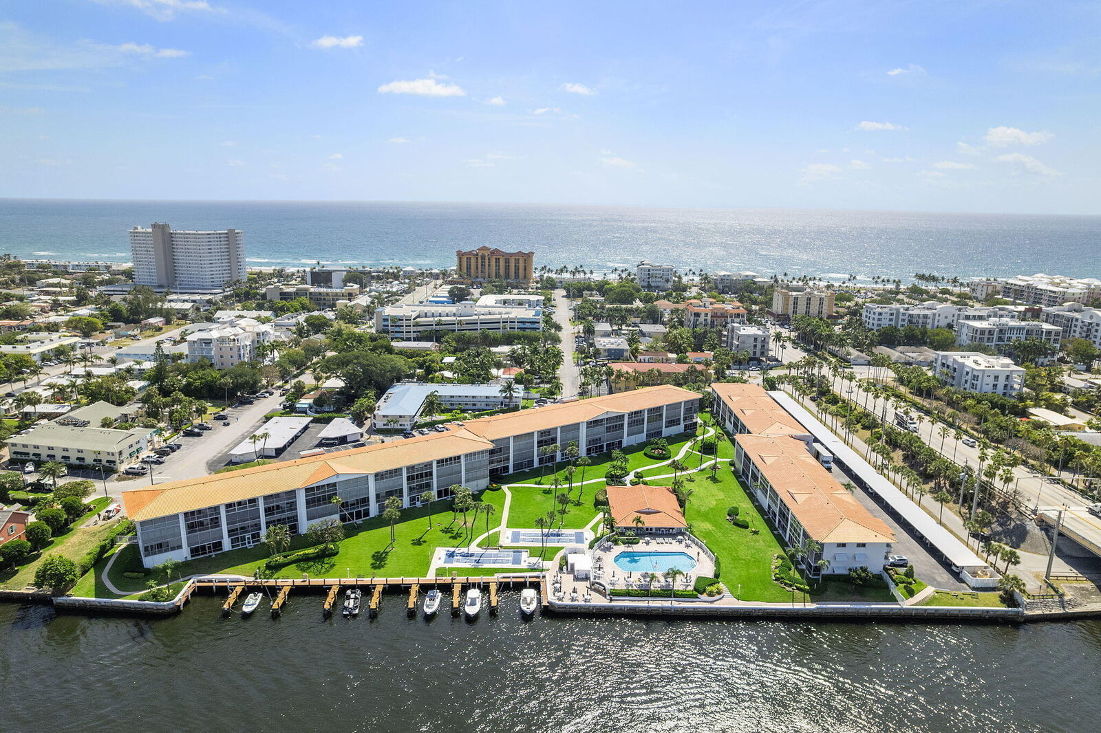 Property Photo: 101 NE 19th Avenue 228 FL 33441