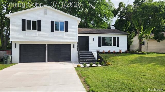 Property Photo:  2457 Gemini Drive  MI 48360 