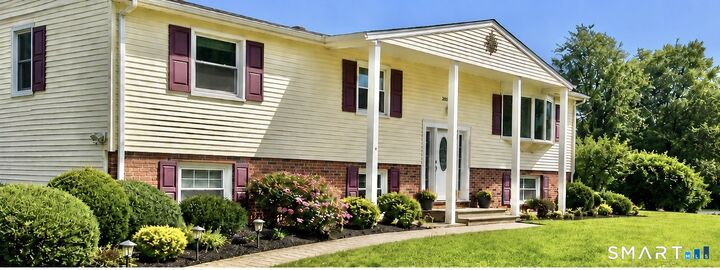 Property Photo:  2007 Hartford Turnpike  CT 06473 