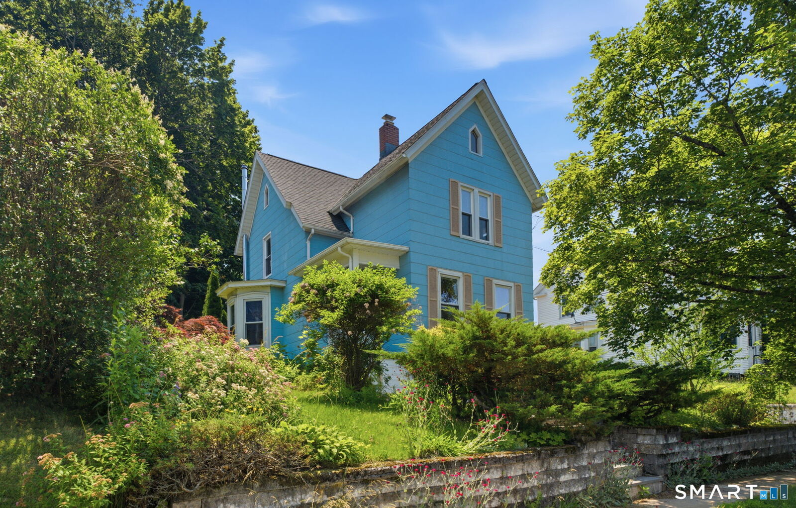 Property Photo:  24 Summit Street  CT 06450 