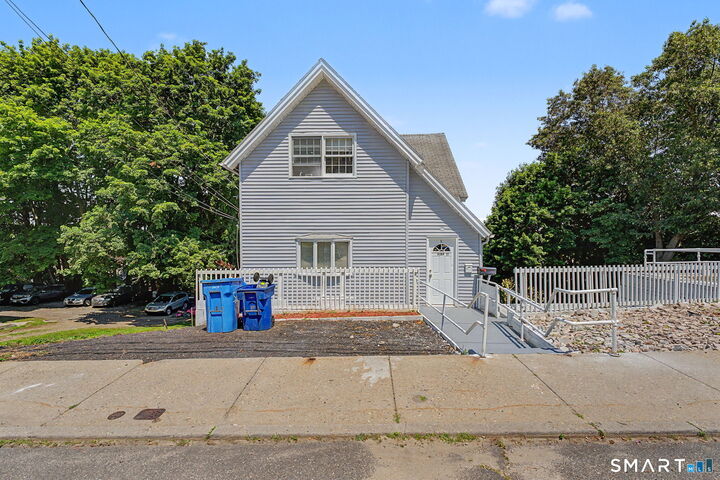 Property Photo:  52 Alder Street  CT 06708 