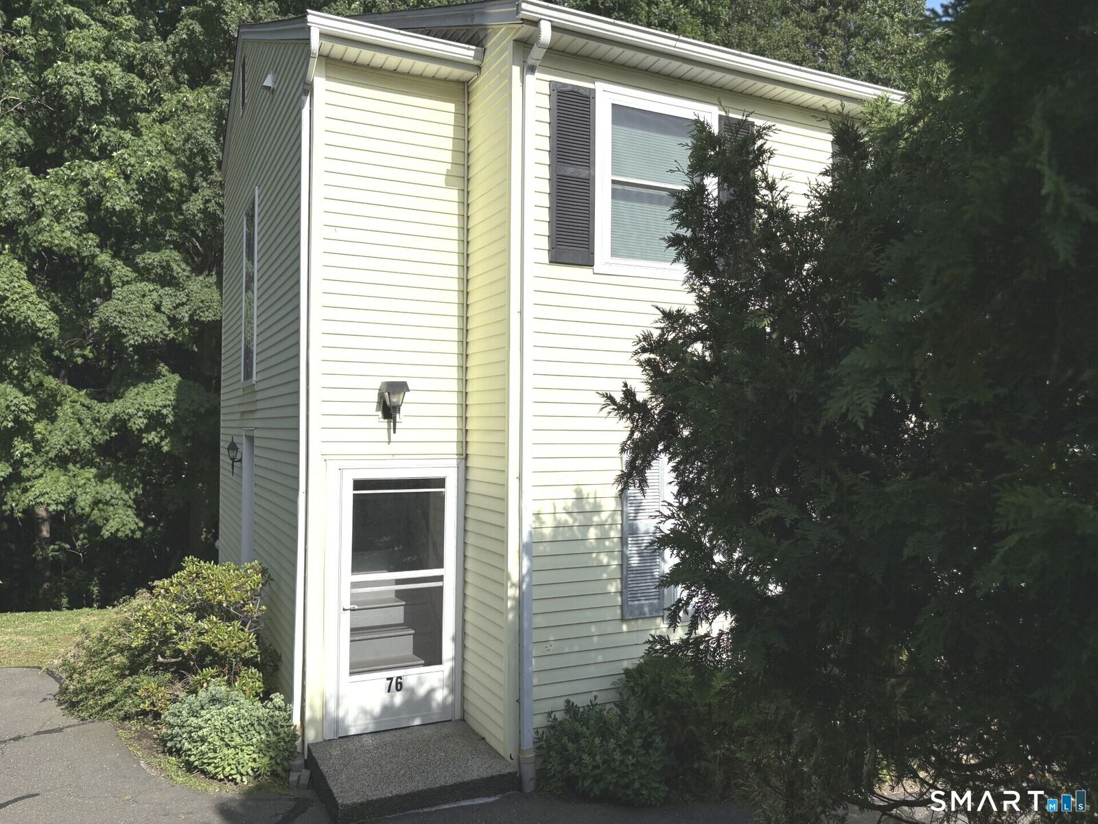Property Photo:  25 Padanaram Road 76  CT 06811 