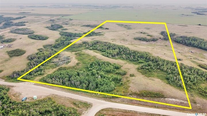 Property Photo:  B Rural Address  SK S0K 2H0 