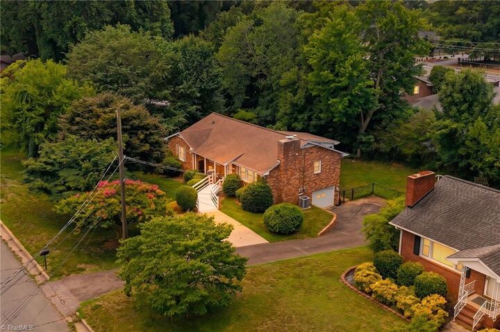 Property Photo:  1650 Sandersted Road  NC 27103 