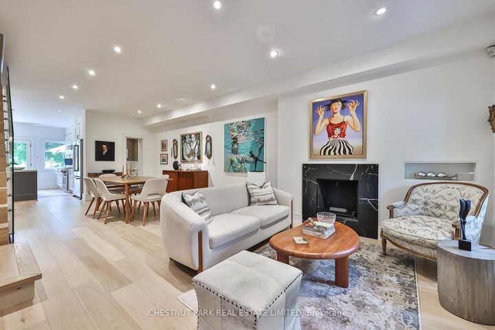 Property Photo: 92 Balmoral Avenue ON M4V 1J4