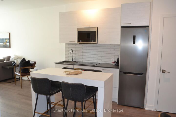 Property Photo:  120 Carrick Trail 112  ON P1P 0B6 