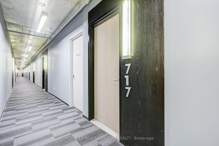 Property Photo:  90 Broadview Avenue 717  ON M4M 0A7 