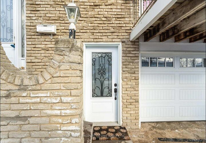 Property Photo: 25 Abell Drive ON L6V 2W1