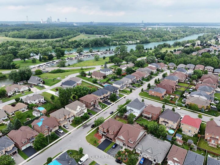 Property Photo: 4495 Saw Mill Drive ON L2G 0G1