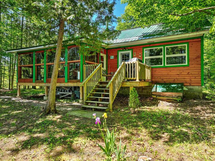 Property Photo:  14 Baker Boulevard  ON K0M 2B0 