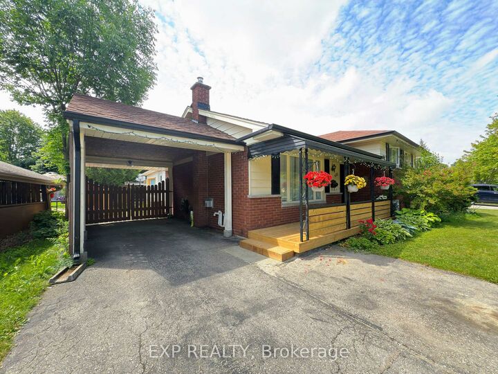 Property Photo: 438 Magnolia Crescent ON N5Y 4S9
