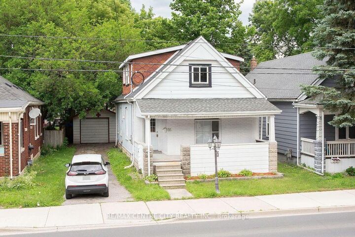 66 Adelaide Street S — photo 1