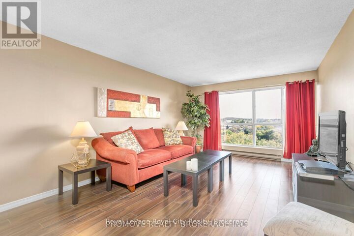 Property Photo: 358 Waterloo Avenue 906 ON N1H 7Y3