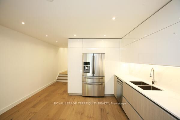 Property Photo: 48 McGill Street ON M5B 1H2