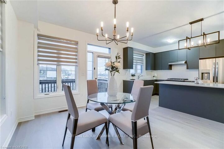 Photo de la propriété:  492 Bergamot Avenue  ON L9T 1T8 