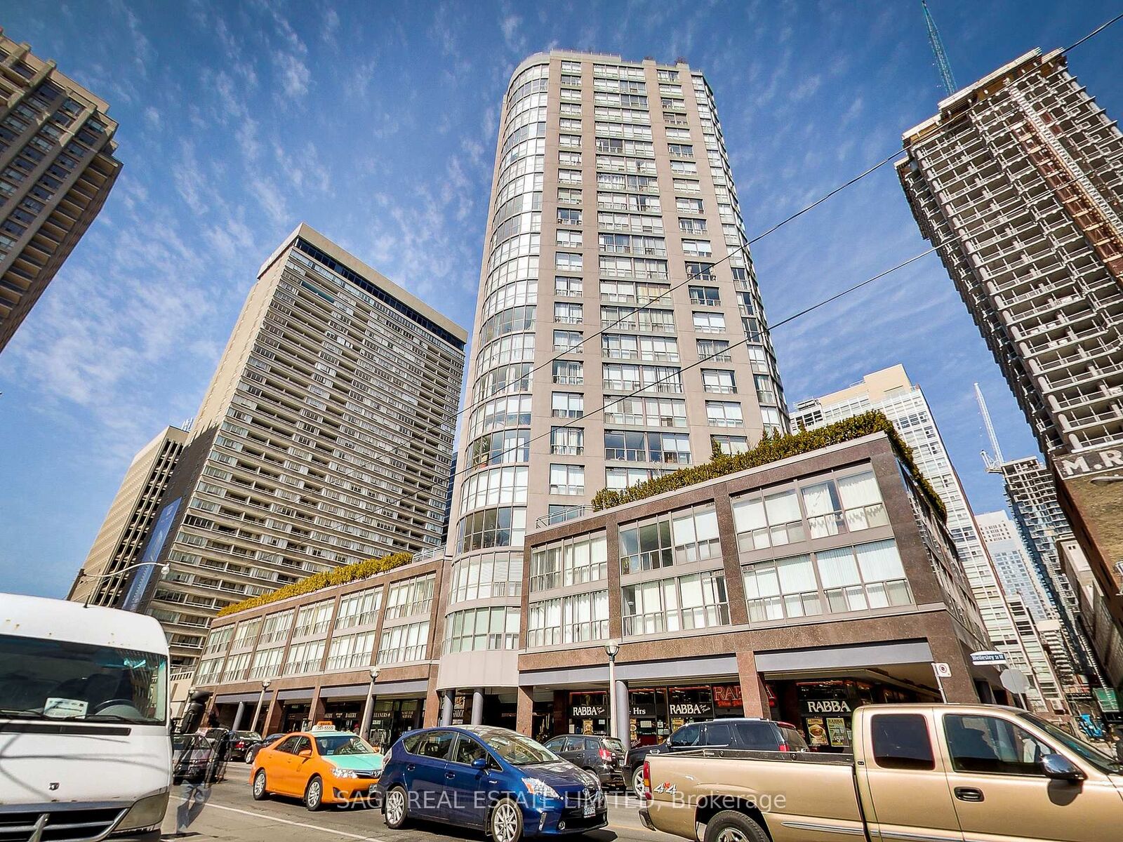 Photo de la propriété:  24 Wellesley Street W 714  ON M4Y 2X6 