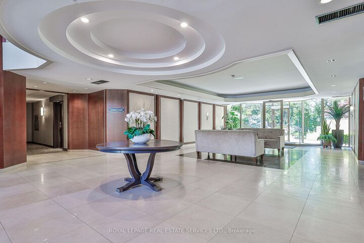Property Photo: 2267 Lake Shore Boulevard W 1304 ON M8V 3X2