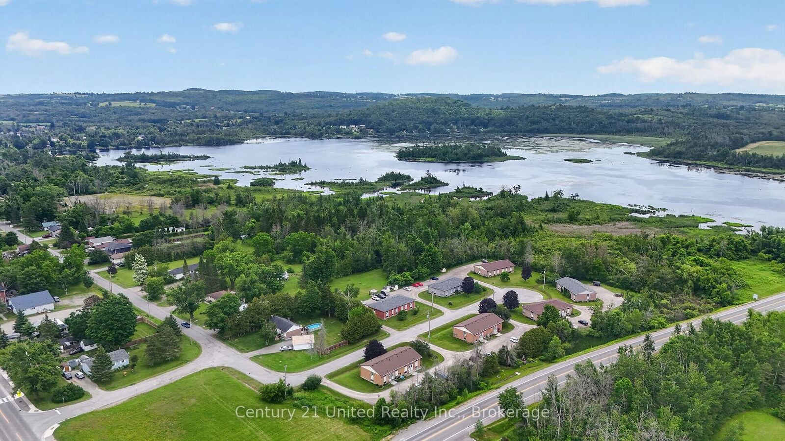 Photo de la propriété:  101 Rita Crescent 25  ON K0L 2W0 