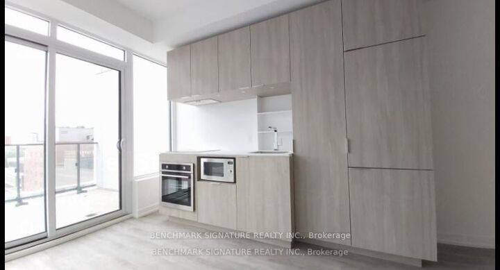Property Photo:  77 Shuter Street 809  ON M5B 0B8 