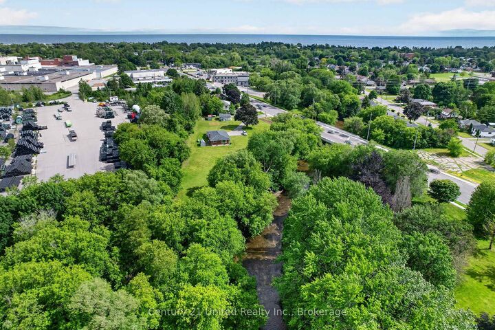 Property Photo:  670 William Street  ON K9A 3A5 