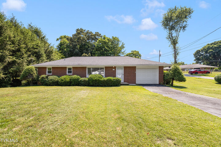 Property Photo:  722 Rose Lane  TN 37645 