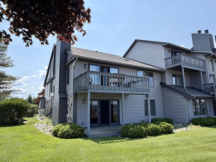 Property Photo:  2515 Harrison Avenue  MI 49721 