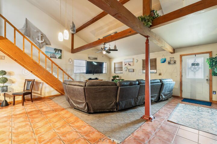 Property Photo:  1706 Lakeview Drive  TX 79036 