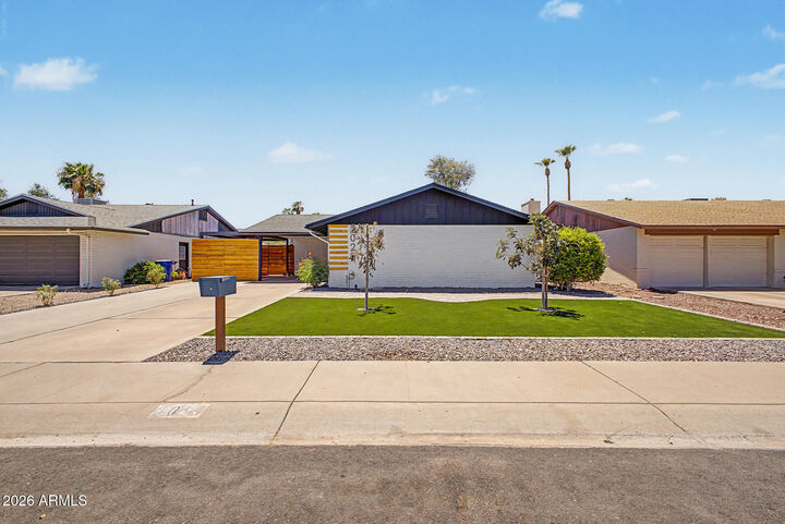 Property Photo: 2023 E Cornell Drive AZ 85283