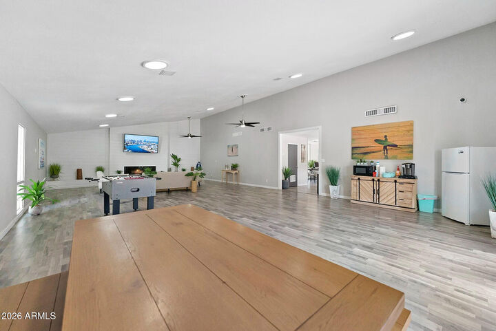 Property Photo:  1865 E Broadway Road  AZ 85282 