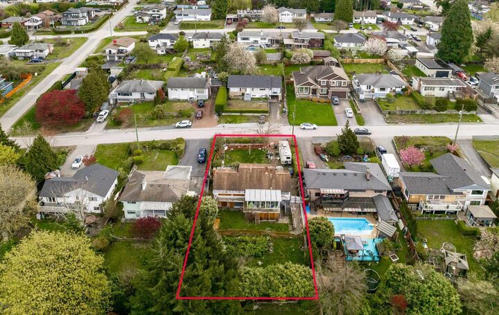 10259 124A Street — photo 1