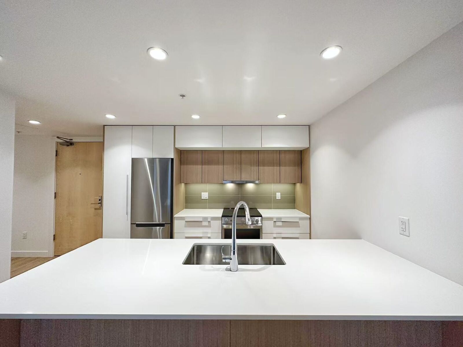 Property Photo:  9888 University Crescent 4xx  BC V5A 0E8 