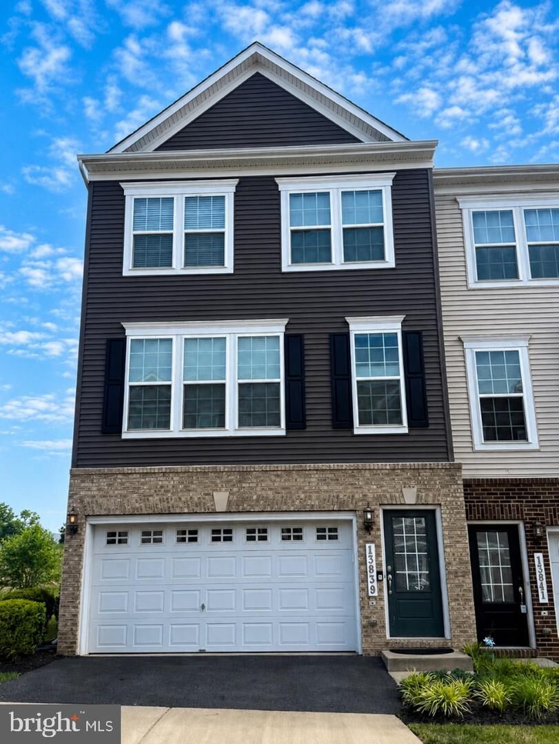Property Photo:  13839 Litespeed Way  VA 20155 