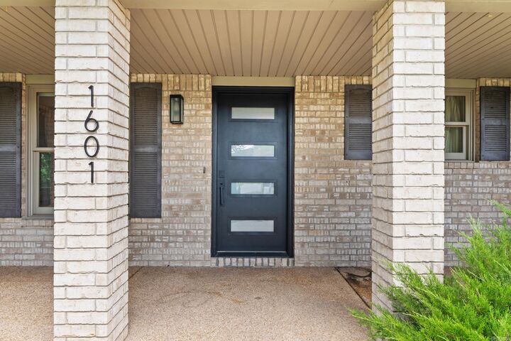 Property Photo:  1601 Inverness  AR 72653 