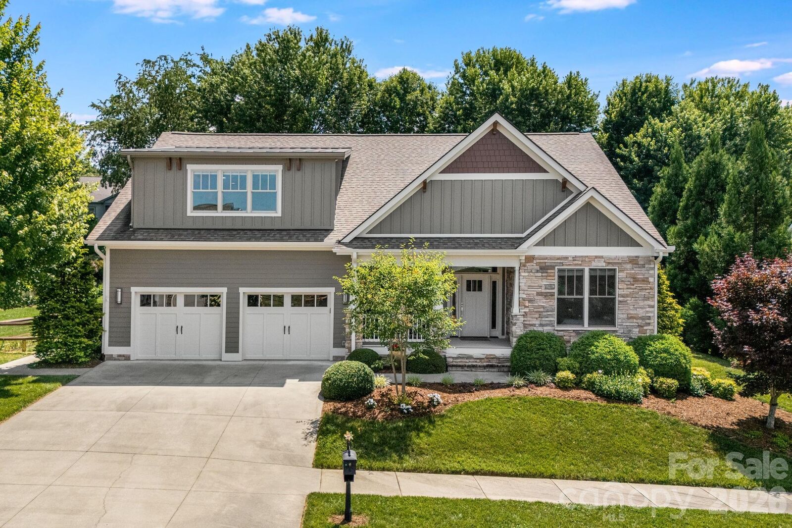 Property Photo: 60 Barnrock Drive NC 28759