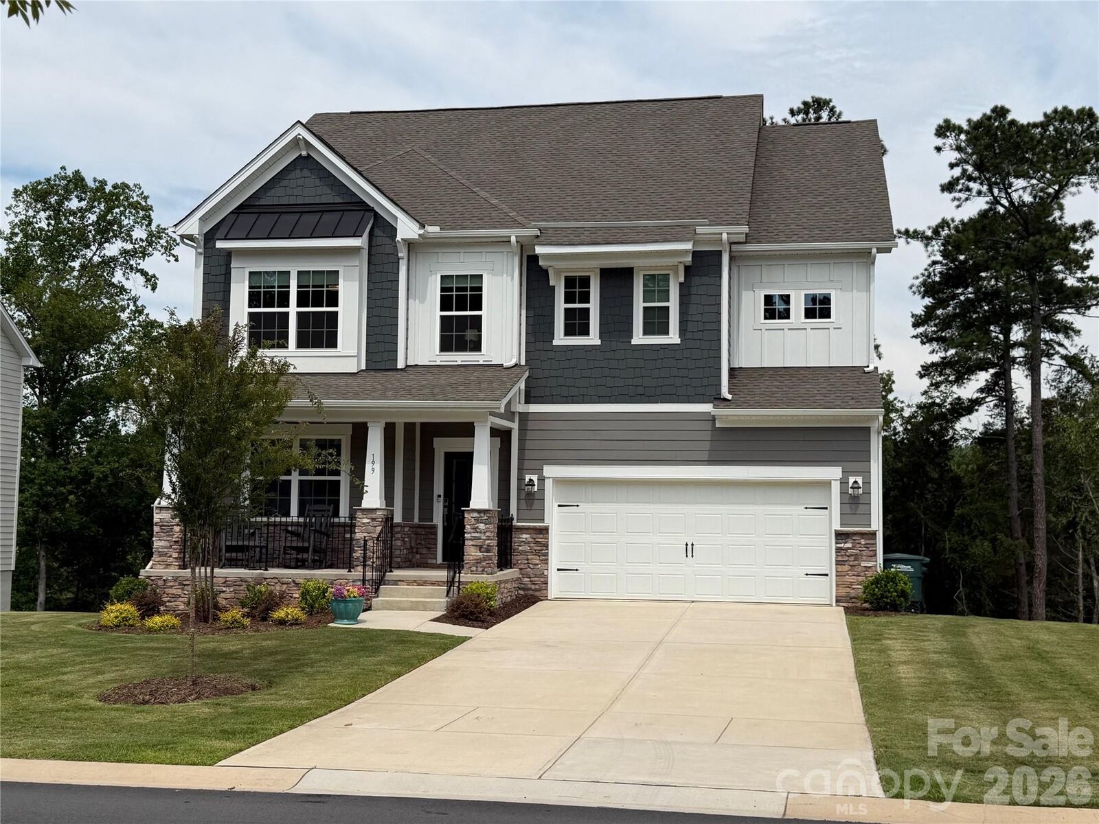Property Photo: 199 Hamptons Cove Road NC 28166