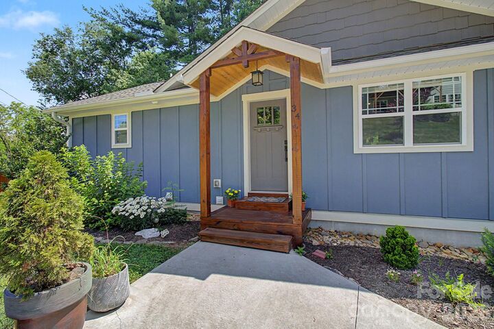 Property Photo:  34 Aster Ridge Drive  NC 28786 