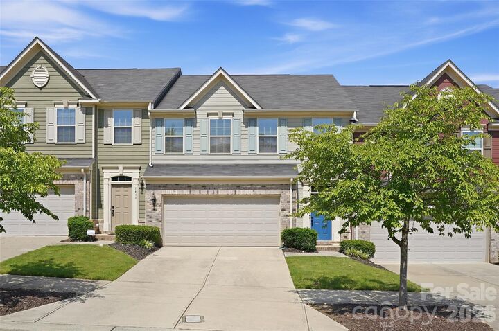 Property Photo:  2450 Alyssa Lane  NC 28208 
