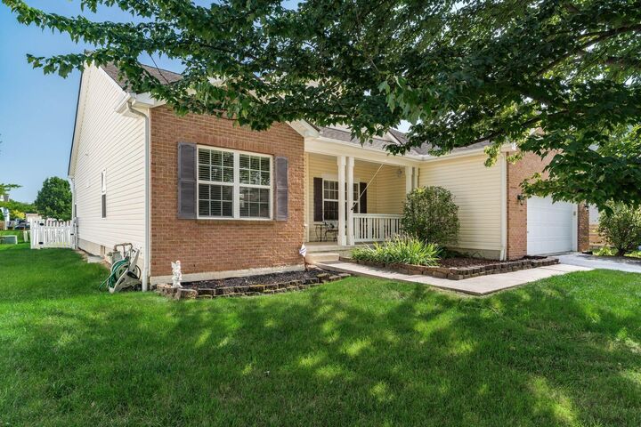 Property Photo:  171 Cherrytree Lane  OH 43116 