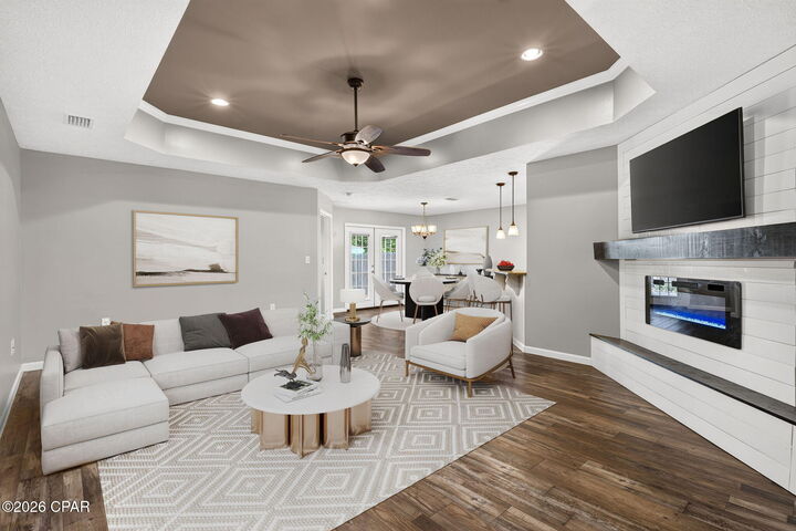 Property Photo: 3025 Sarasota Avenue FL 32405