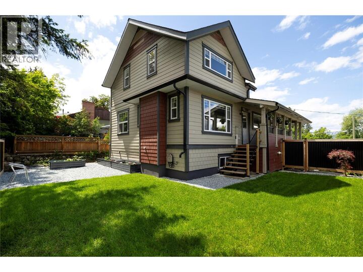 Property Photo: 2100 32 Avenue BC V1T 2K2