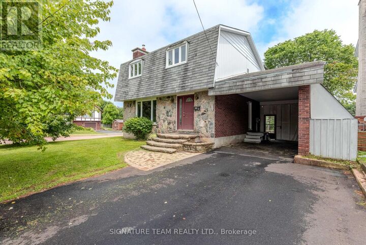 401 Broadview Drive — photo 1