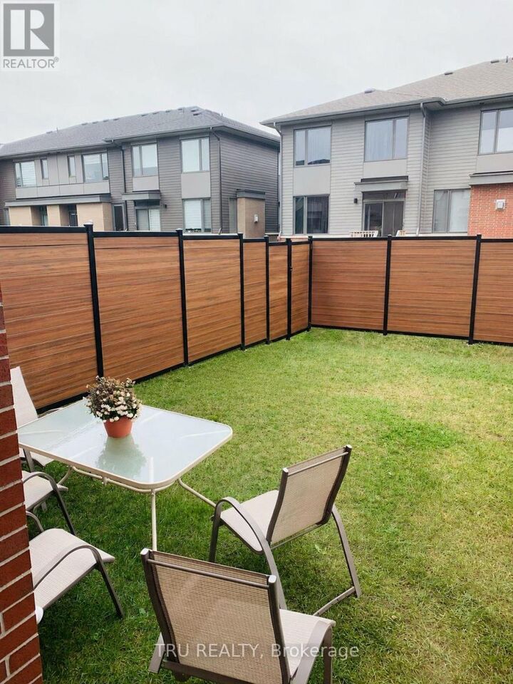 Property Photo: 316 Wigwas Street ON K1K 5A1